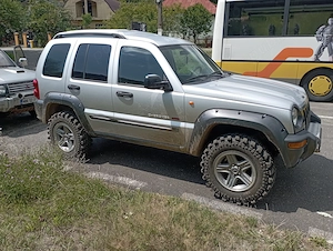 Vând Jeep Cherokee kj AUTOUTILITAR  - imagine 2