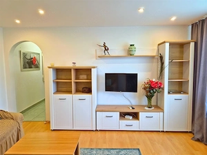 APARTAMENT COCHET CU 2 CAMERE | IDEAL PENTRU FAMILIA TA| ZONA NORD | - imagine 2