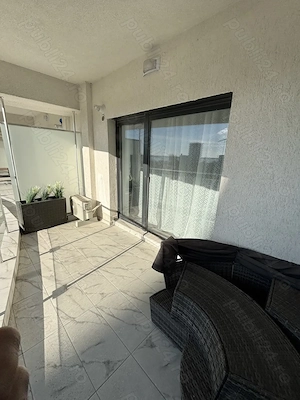 Închiriere apartament 2 camere lux, doar termen lung ,  Mamaia Nord - imagine 7
