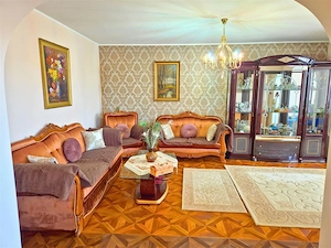 VILA CLASICA DE FAMILIE |TEREN 1137| POZITIE EXCELENTA - NORD - imagine 3