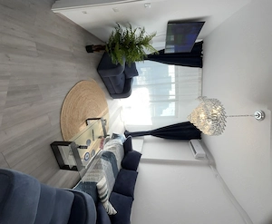 Închiriez apartament 2 camere Mamaia Nord zona Nordis direct pe plajă  , termen lung - imagine 5