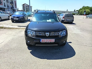 Vând Dacia Duster 15DCI 22000km
