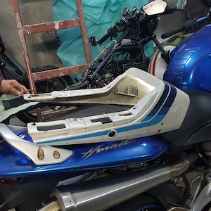 Carena spate Suzuki GSX - imagine 3