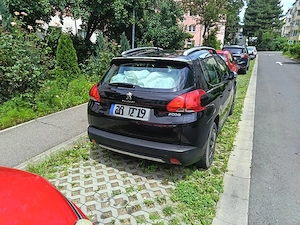 peugeot 2008 din 2015, 1.2 benzină  - imagine 5