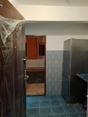 Garsoniera de vanzare, zona Buziasului - imagine 5