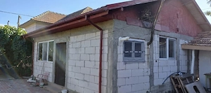 Vand casa in Terpezita