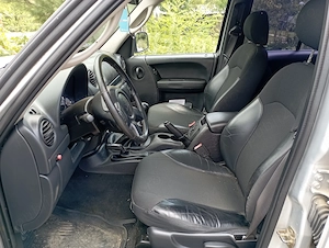 Vând Jeep Cherokee kj AUTOUTILITAR  - imagine 6