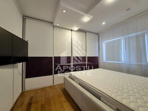 Apartament decomandat 3 camere,Zona Vlaicu - imagine 4