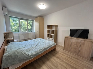 Apartament cu 2 camere, 52 mp, zona Ultracentral - Parcul Central - imagine 3