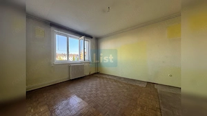 FARA  COMISION! Apartament 2 camere, decomandat, etajul 3/4, CENTRAL - imagine 2