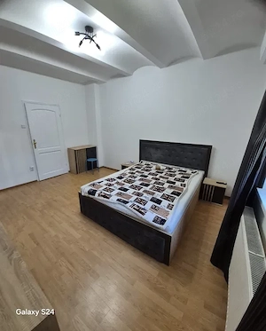 garsoniera baba novac-piata muncii-centrala proprie