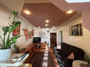 Apartament de vanzare, 3 camere, 70 mp, zona Aiud - imagine 2