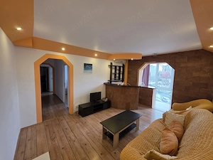 de închiriat apartament cu 3 camere - imagine 8