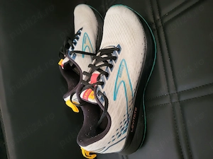 Pantofi sport Brooks