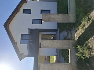 Vand casa tip P+M Martinesti