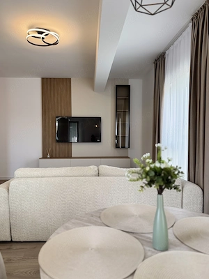 Inchiriez Apartament 2 camere zona Torontalului (Nord)