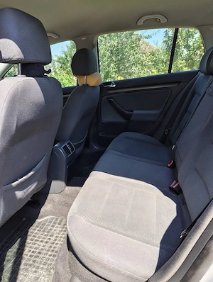 VW Golf 5 - 1.6 mpi (102 CP), An 2  km - imagine 8