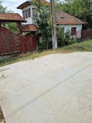 Proprietar vând casă cu teren - imagine 2