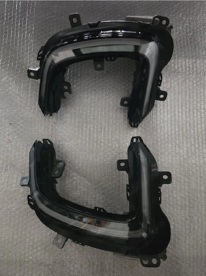 Bara fata Vw Volkswagen Up! + Bandou + Proictoare LED / lumini de zi Vw Volkswagen Up  - imagine 4