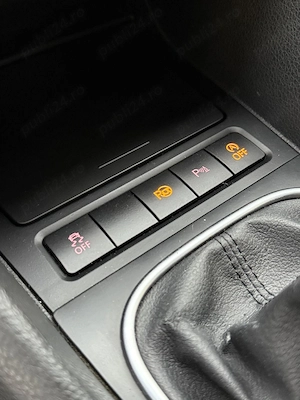 Volkswagen Golf 6 - imagine 5