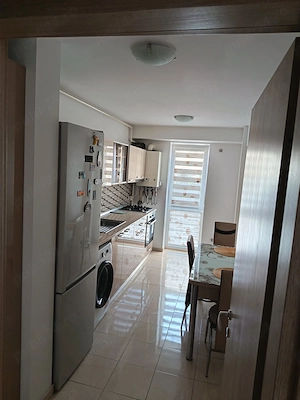Inchiriez apartament 2 camere, Bragadiru, str diamantului, nr 97-99. - imagine 2