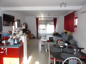 Proprietar vand casa cu teren in Sacalaz - imagine 4