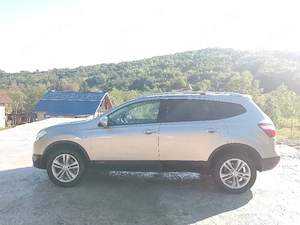 Nissan Qashqai+2 - imagine 6