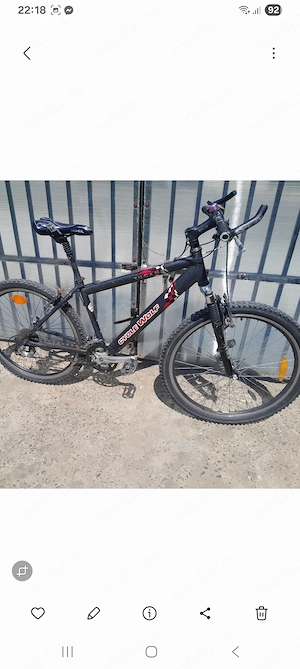 Vând bicicleta  de teren 