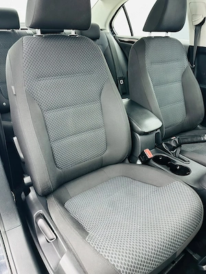 Vw Jetta - imagine 17