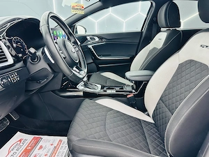 Kia pro cee'd - imagine 17