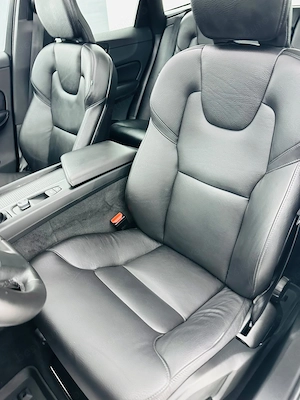 Volvo XC60 - imagine 14