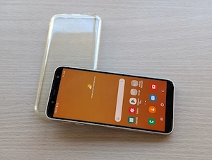 SAMSUNG J6 J600 32gb 3GB ram + Folie + Husa + Cablu 13 megapixeli