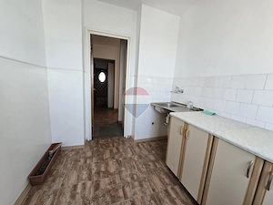 Apartament de vânzare 3 camere| BL Republicii, Ploiești - imagine 12