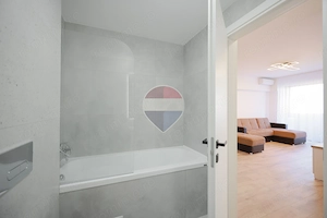De închiriat apartament cu 2 camere și un loc de parcare, în Ioșia - imagine 8