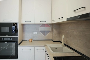 De închiriat apartament cu 2 camere și un loc de parcare, în Ioșia - imagine 6