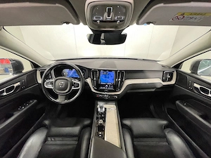 Volvo XC 60 - imagine 8