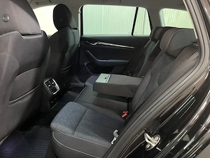 Skoda Octavia - imagine 12