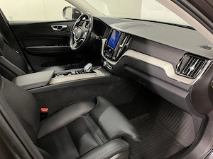 Volvo XC 60 - imagine 11