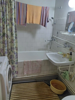 vand apartament 2 camere et 1 str,N,Balcescu. - imagine 3