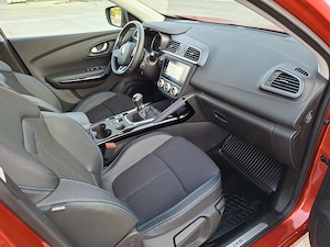 -Vând Renault Kadjar 1,33 benzina, 140 CP, în stare nouă  - imagine 9