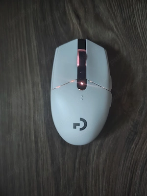 Logitech G304 LIGHTSPEED Wireless Gaming Mouse with HERO Sensor