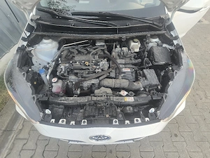 Toyota Yaris Hybrid 2022 - imagine 4