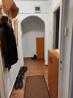Închiriez apartament 3 camere complet utilat mutare imediată  - imagine 5