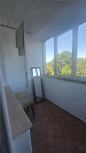 Apartament 2 decomandat, mobilat, utilat,etaj 3 - Calea Bucuresti - Rotonda - imagine 4