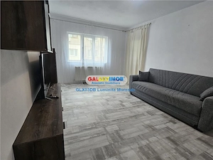 Vanzare apartament 3 camere decomandat Targoviste Micro 12 - imagine 8