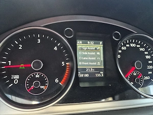 VW Passat 1.9 Tdi Automatic - imagine 9