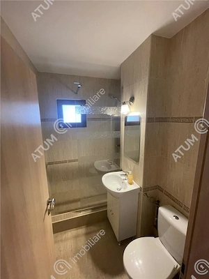 Apartament 3 camere decomandate si balcon in zona Vasile Aaron Sibiu - imagine 12