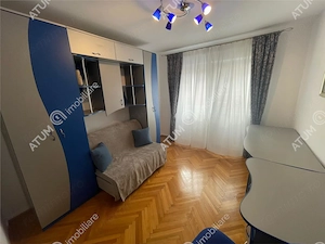 Apartament 3 camere decomandate si balcon in zona Vasile Aaron Sibiu - imagine 8