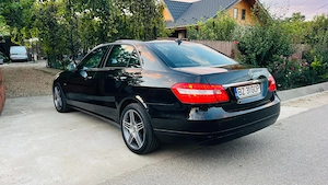 Vând Mercedes E 220 , Perfectă stare - imagine 6