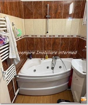 Apartament 2 camere decomandate zona KM 4-5 - imagine 6
